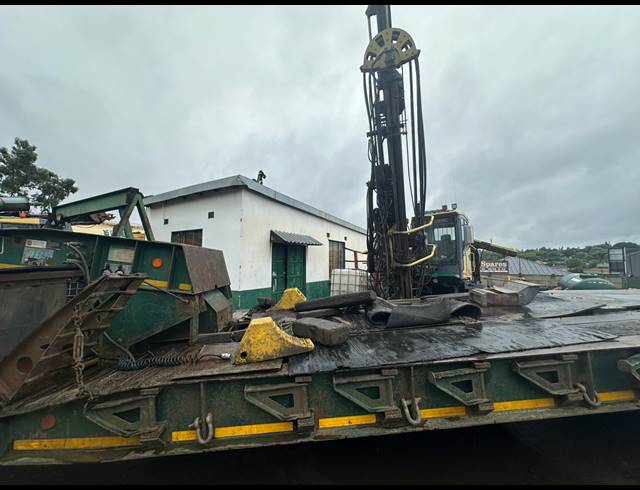 800M² WAREHOUSE TO LET IN CHLOORKOP